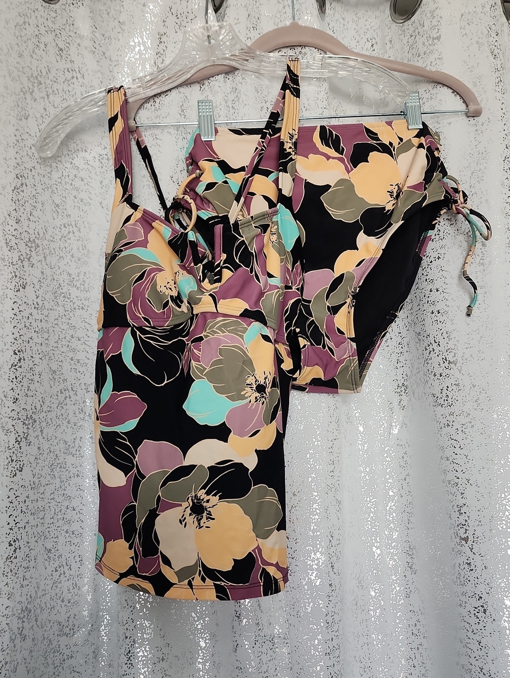 V-Neck Tankini Set 🖤